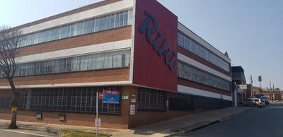 Commercial Property For Rent in Doornfontein, Johannesburg