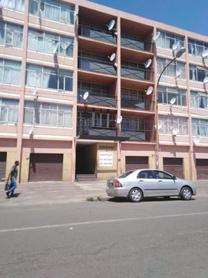 Apartment / Flat For Rent in Johannesburg, Johannesburg