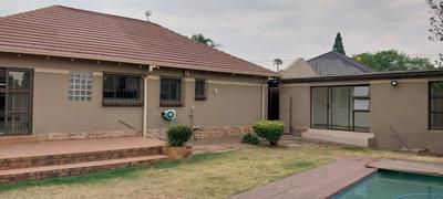 House For Sale in Malvern, Johannesburg