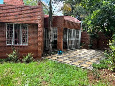 House For Sale in Bedfordview, Bedfordview