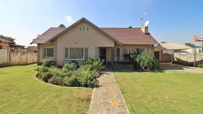 House For Sale in Marlands, Germiston