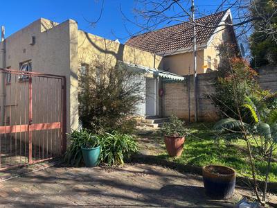 Cottage For Rent in Edenvale, Edenvale