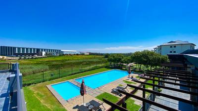 Apartment / Flat For Sale in Modderfontein, Modderfontein