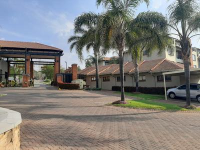 Apartment / Flat For Sale in Solheim, Germiston