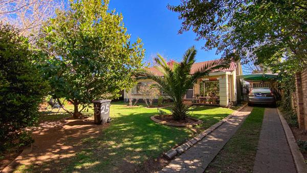 Property For Sale in Woodmere, Germiston